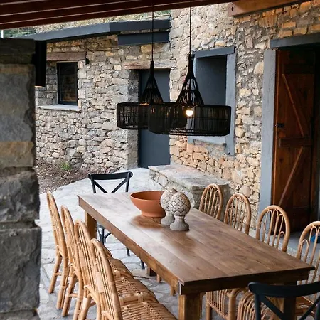 Aracancias Alpesi faház